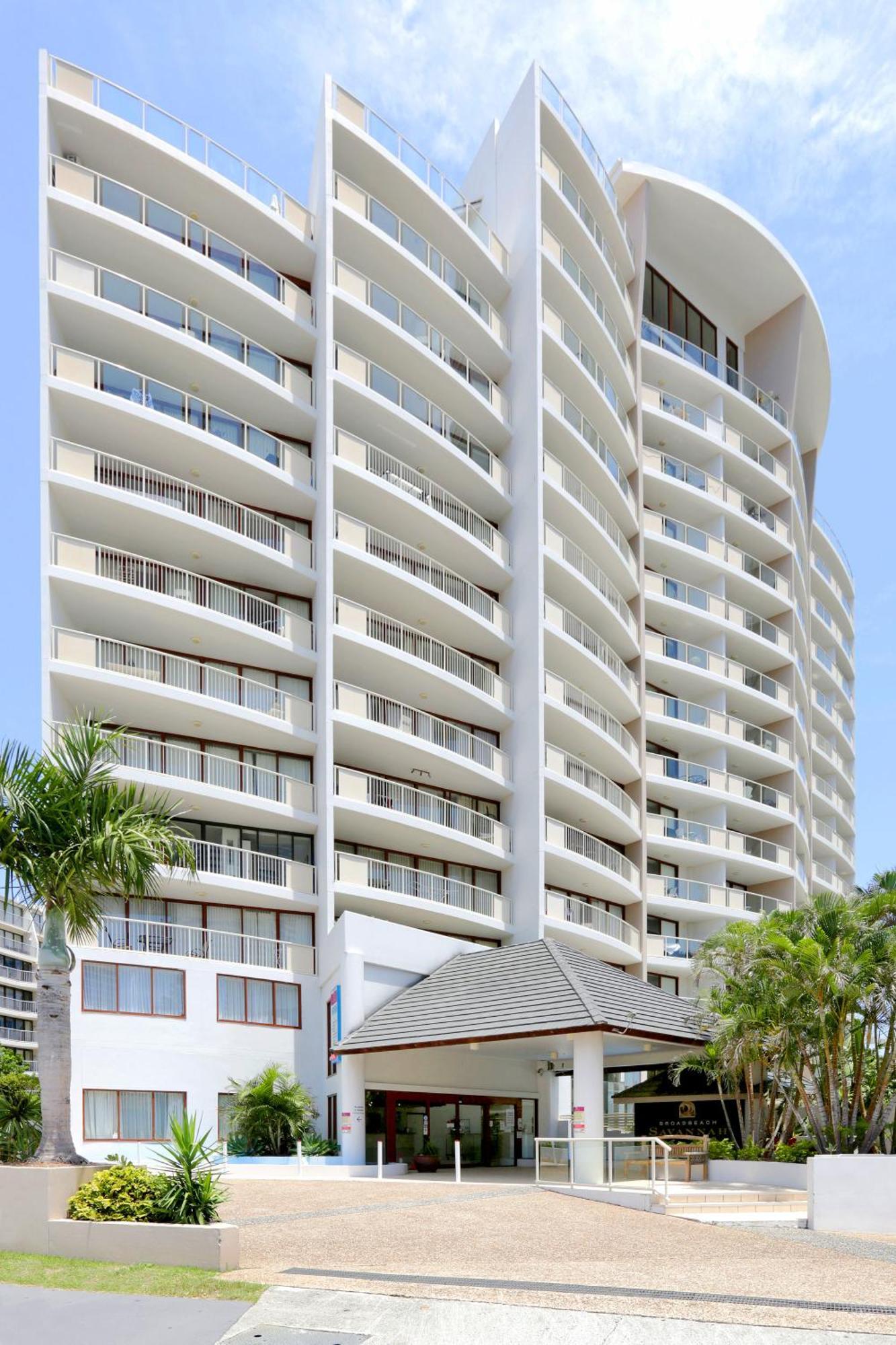 Broadbeach 601 *